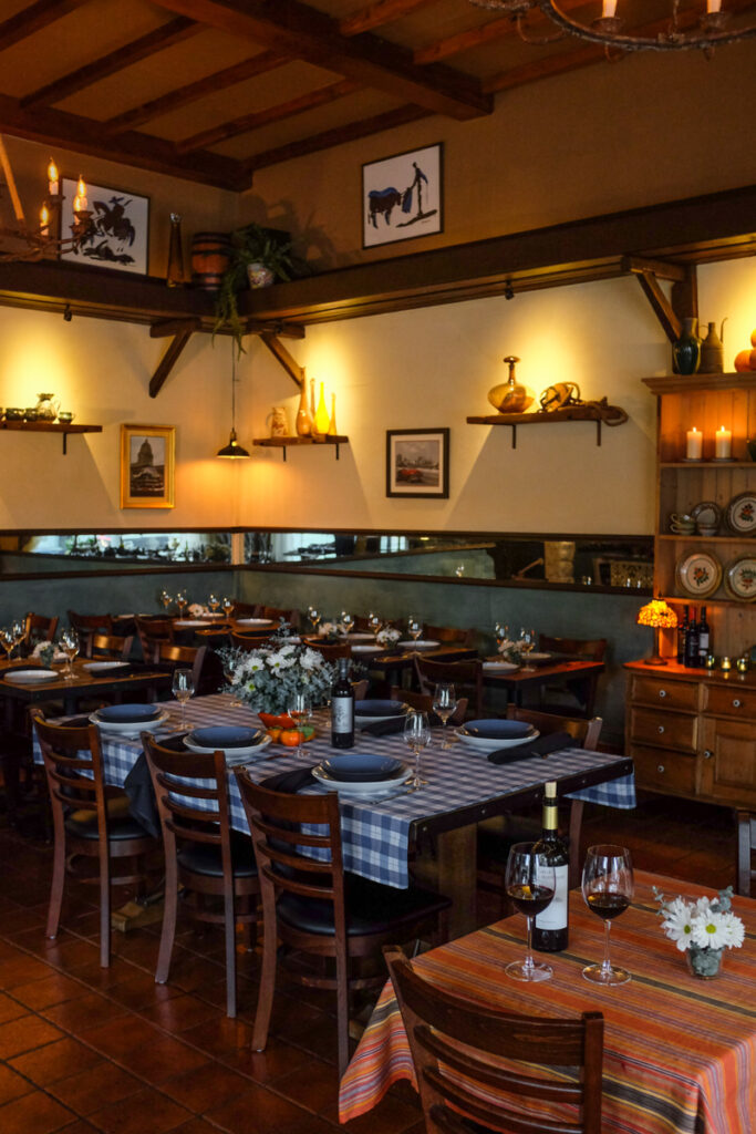 San Francisco homestyle restaurant on a small budget designed by Carolyn Robbins interiors