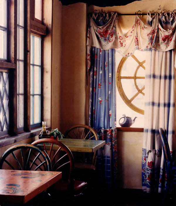 Trattoria restaurant with old world plaster applications - Tuttis II interior design by Carolyn Robbins