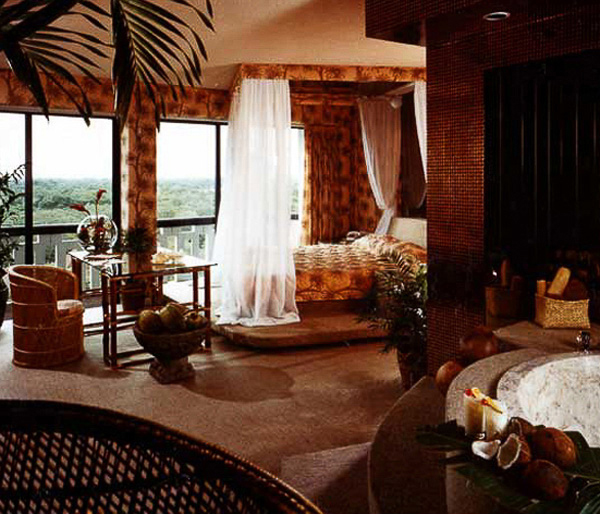 Mutiny Hotel interior designed rooms by Carolyn Robbins