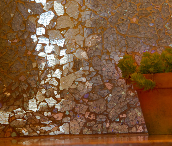 Warm kitchen details in copper tones and broken glass mosaic - Heeb Interior design by Carolyn Robbins